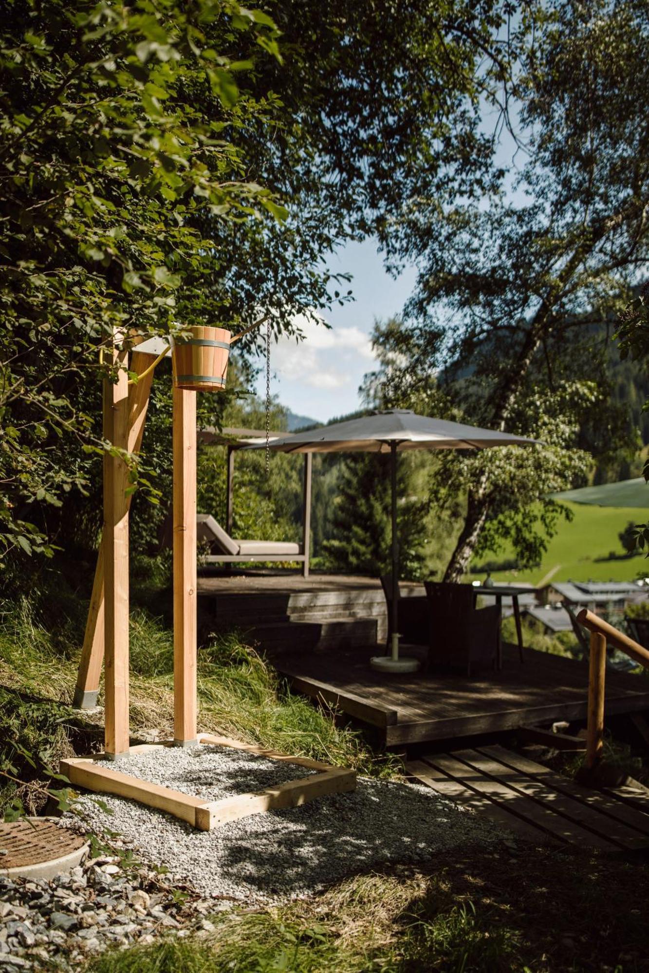 Theresi Appartements Saalbach-Hinterglemm Exterior photo